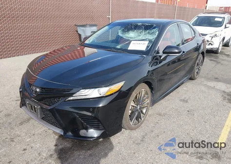 2018 Toyota Camry Xse V6 z USA, uszkodzony, nr VIN 4T1BZ1HK5JU019028